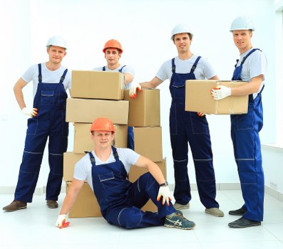 Reviewing a storage complaint with documentation