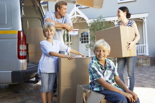 Smooth flat removals service in Northsheen